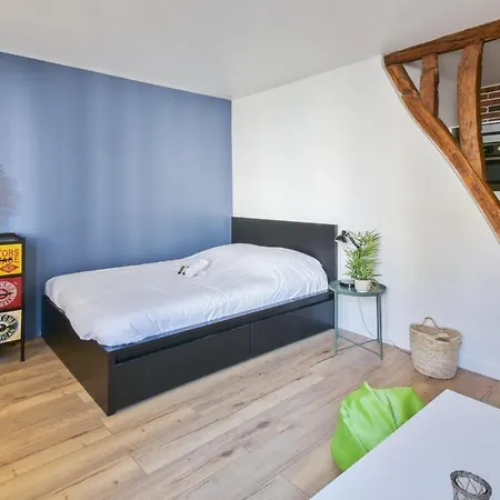 Rostene - Welkeys Paris
